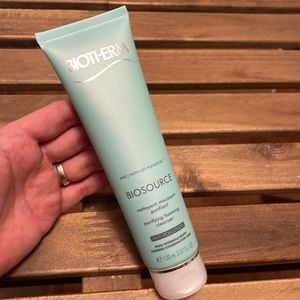 Biotherm biosource foaming cleaser 150ml